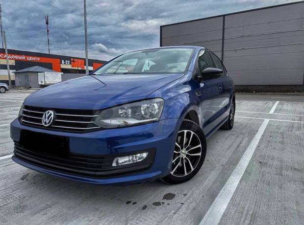 Volkswagen Polo Sedan I Рестайлинг