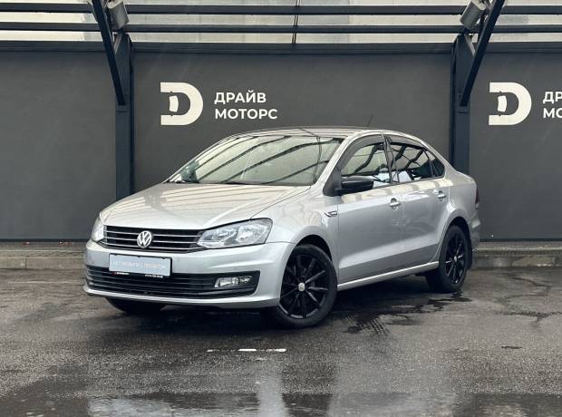 Volkswagen Polo Sedan I Рестайлинг