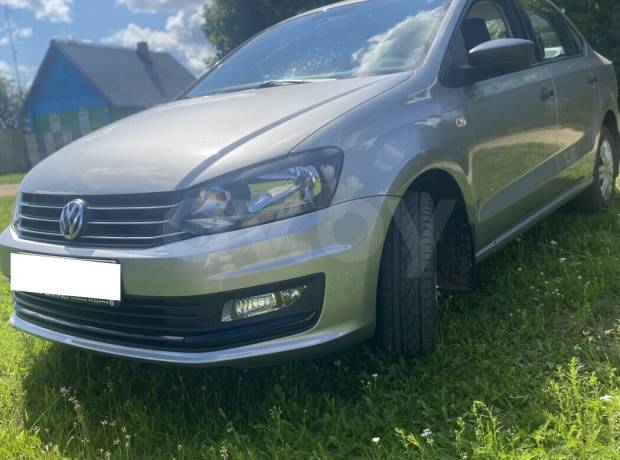 Volkswagen Polo Sedan I Рестайлинг