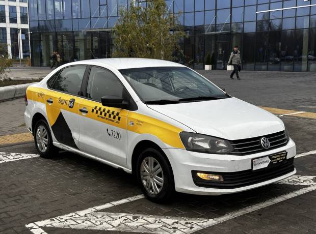 Volkswagen Polo Sedan I Рестайлинг