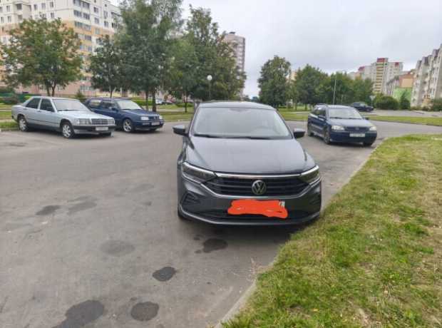 Volkswagen Polo Sedan II, 2021, пробег 48000 км