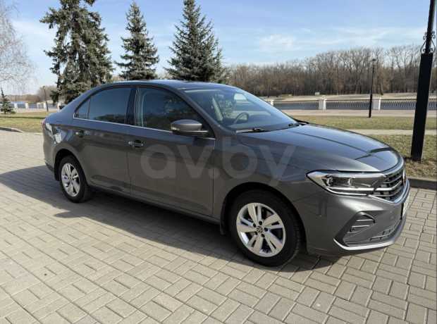 Volkswagen Polo Sedan II