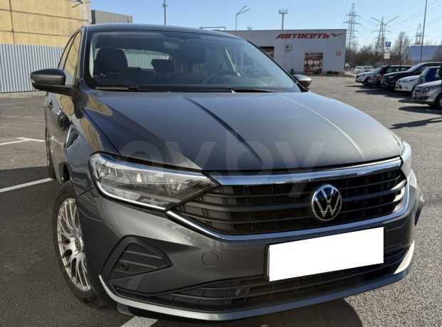 Volkswagen Polo Sedan II