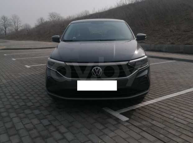 Volkswagen Polo Sedan II