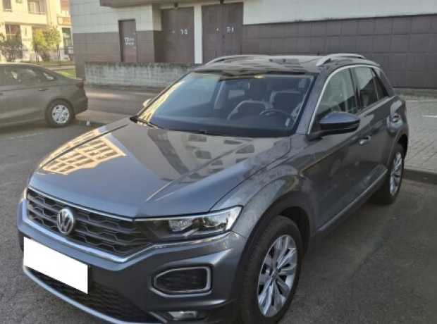 Volkswagen T-Roc , 2018, пробег 198000 км