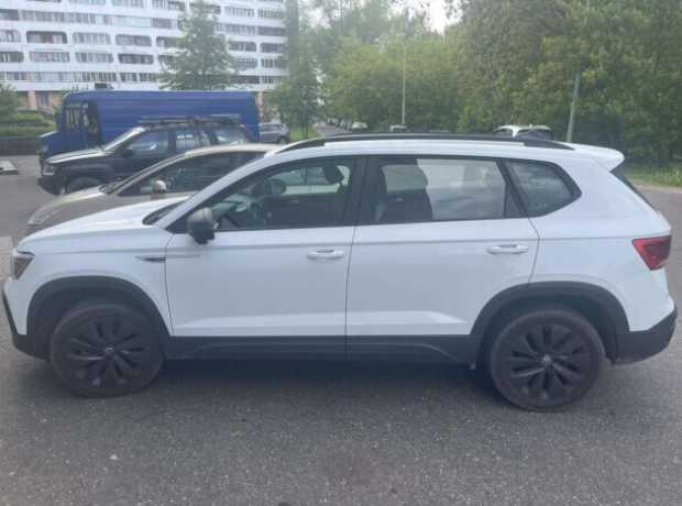 Volkswagen Taos , 2021, пробег 90123 км
