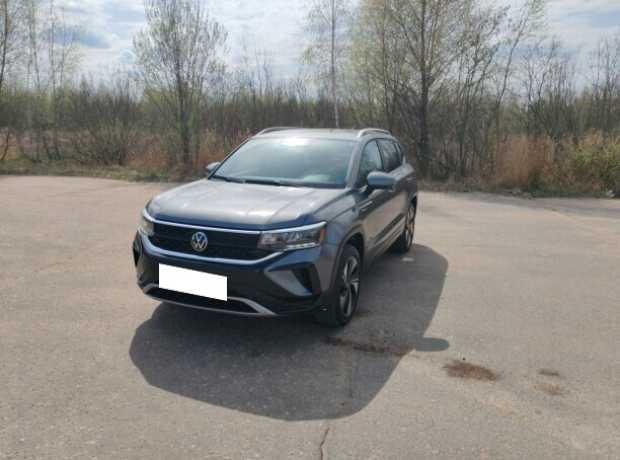 Volkswagen Taos , 2023, пробег 24000 км