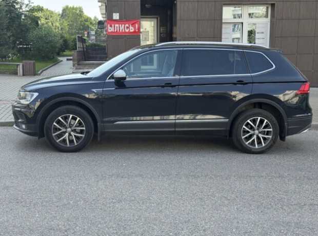 Volkswagen Tiguan Allspace II, 2018, пробег 131000 км