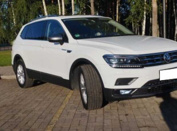 Volkswagen Tiguan Allspace II, 2019, пробег 131000 км