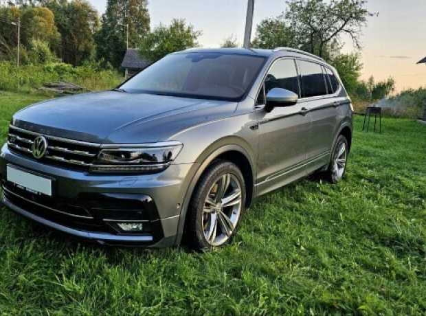 Volkswagen Tiguan Allspace II, 2019, пробег 186644 км Volkswagen Tiguan Allspace II, 2019, пробег 186644 км