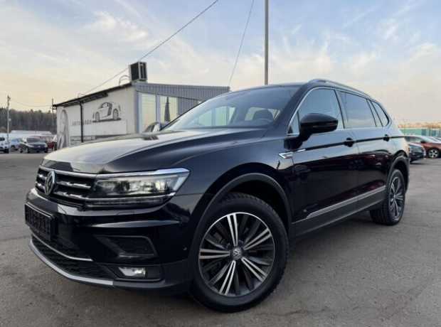 Volkswagen Tiguan Allspace II, 2020, пробег 155000 км Volkswagen Tiguan Allspace II, 2020, пробег 155000 км
