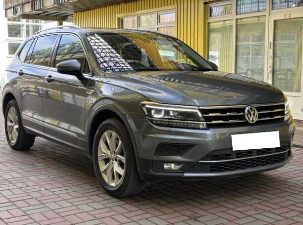 Volkswagen Tiguan Allspace II, 2020, пробег 196000 км