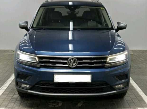 Volkswagen Tiguan Allspace II, 2020, пробег 208680 км Volkswagen Tiguan Allspace II, 2020, пробег 208680 км