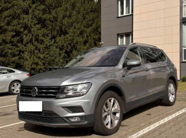 Volkswagen Tiguan Allspace II, 2020, пробег 239000 км