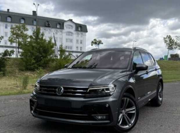 Volkswagen Tiguan Allspace II, 2021, пробег 168000 км
