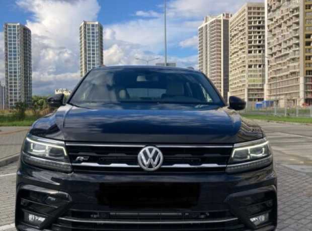 Volkswagen Tiguan Allspace II, 2021, пробег 50000 км