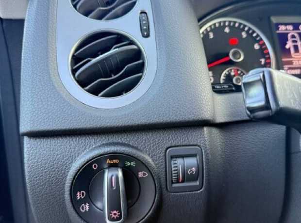 Volkswagen Tiguan I  Рестайлинг, 2015, пробег 143097 км