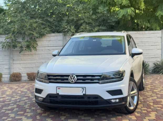 Volkswagen Tiguan II, 2018, пробег 160000 км