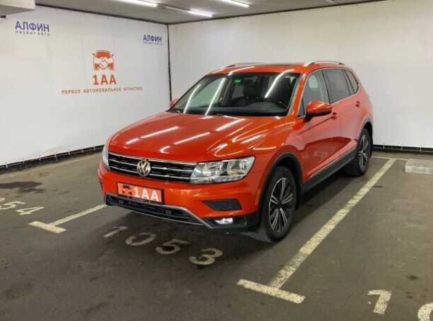 Volkswagen Tiguan II, 2019, пробег 121000 км