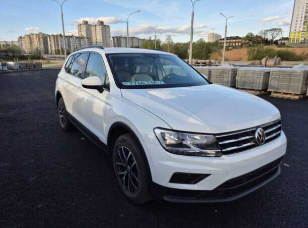 Volkswagen Tiguan II, 2020, пробег 111115 км