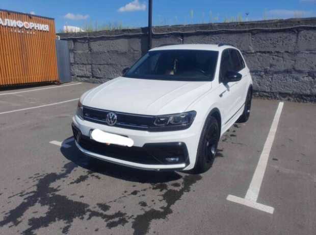 Volkswagen Tiguan II, 2020, пробег 182000 км