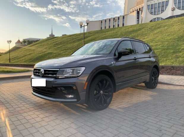 Volkswagen Tiguan II, 2021, пробег 69600 км
