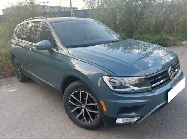 Volkswagen Tiguan II, 2021, пробег 98000 км
