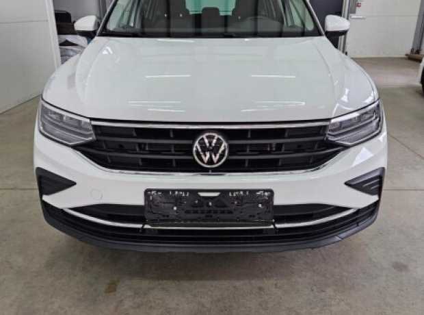 Volkswagen Tiguan II Рестайлинг, 2020, пробег 125000 км