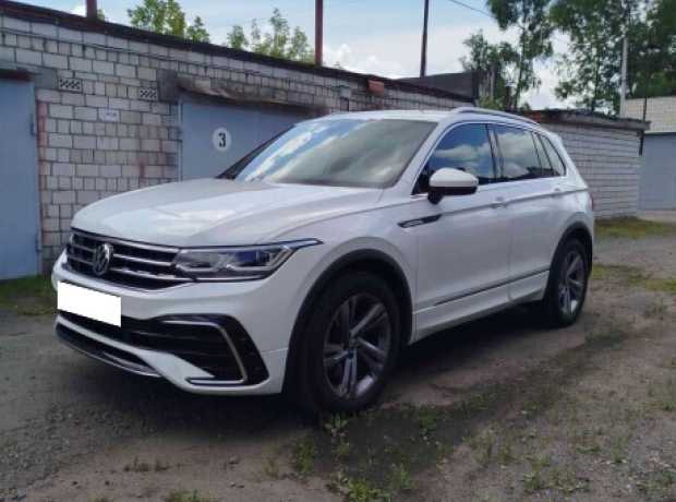 Volkswagen Tiguan II Рестайлинг, 2020, пробег 46000 км