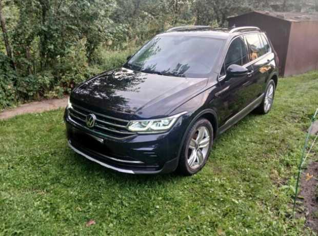 Volkswagen Tiguan II Рестайлинг, 2020, пробег 95000 км