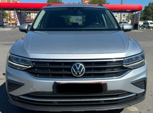 Volkswagen Tiguan II Рестайлинг, 2021, пробег 124500 км