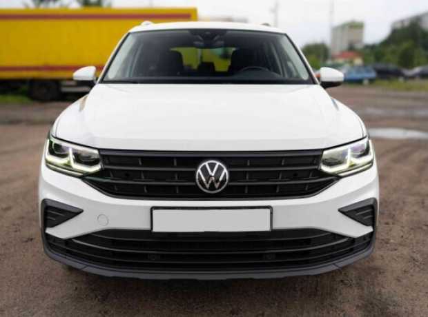 Volkswagen Tiguan II Рестайлинг, 2021, пробег 72400 км