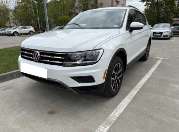 Volkswagen Tiguan II Рестайлинг, 2021, пробег 78000 км