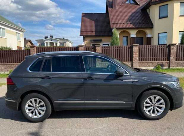 Volkswagen Tiguan II Рестайлинг, 2021, пробег 87000 км