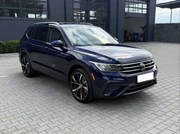 Volkswagen Tiguan II Рестайлинг, 2022, пробег 20000 км