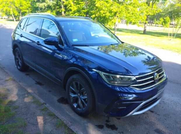 Volkswagen Tiguan II Рестайлинг, 2022, пробег 23605 км