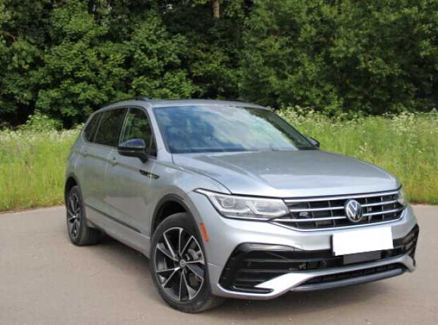 Volkswagen Tiguan II Рестайлинг, 2022, пробег 50000 км