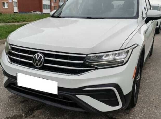 Volkswagen Tiguan II Рестайлинг, 2022, пробег 51000 км