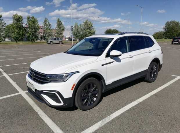 Volkswagen Tiguan II Рестайлинг, 2022, пробег 51000 км
