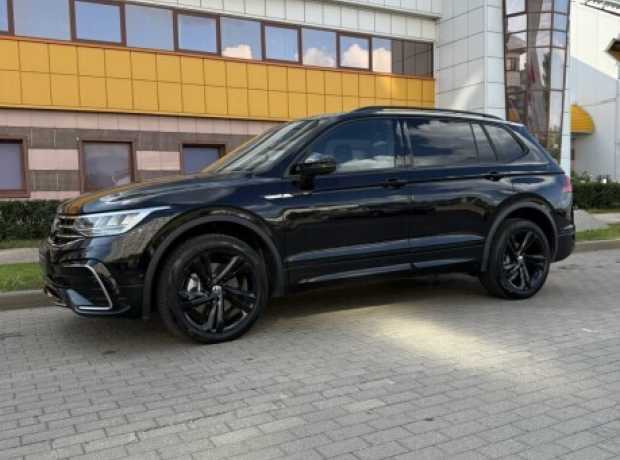 Volkswagen Tiguan II Рестайлинг, 2023, пробег 17000 км