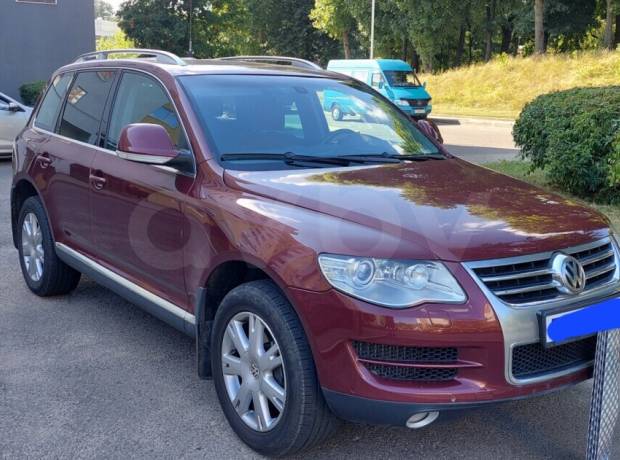 Volkswagen Touareg I Рестайлинг