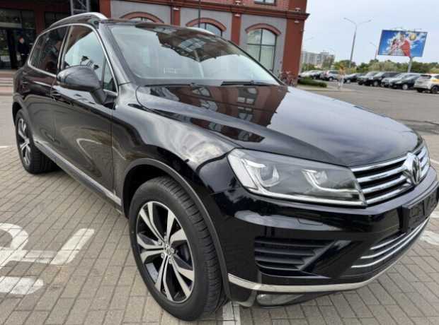 Volkswagen Touareg II  Рестайлинг, 2015, пробег 180600 км