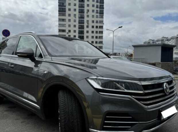 Volkswagen Touareg III, 2018, пробег 113000 км