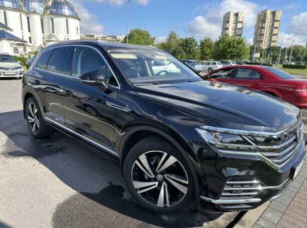 Volkswagen Touareg III, 2019, пробег 111500 км Volkswagen Touareg III, 2019, пробег 111500 км
