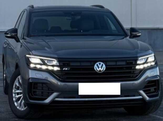 Volkswagen Touareg III, 2019, пробег 135000 км