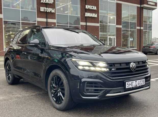 Volkswagen Touareg III, 2020, пробег 95000 км Volkswagen Touareg III, 2020, пробег 95000 км