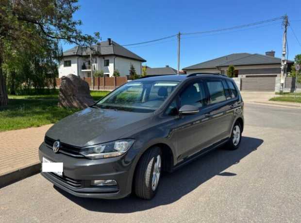 Volkswagen Touran II, 2016, пробег 180000 км