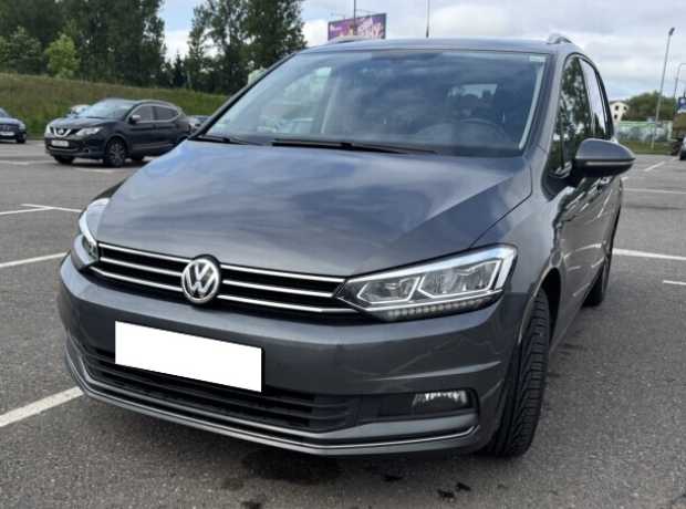 Volkswagen Touran II, 2018, пробег 210000 км