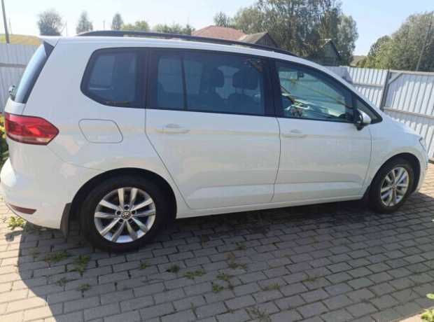 Volkswagen Touran II, 2018, пробег 220000 км