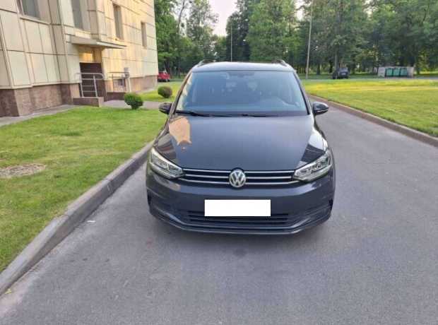 Volkswagen Touran II, 2018, пробег 228000 км